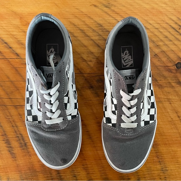 Flaming Grey Vans - Size 6 - Picture 2 of 5